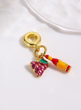 欧美流行铜滴油葡萄可乐行李箱护照相机耳机三件组套大孔窜珠吊坠