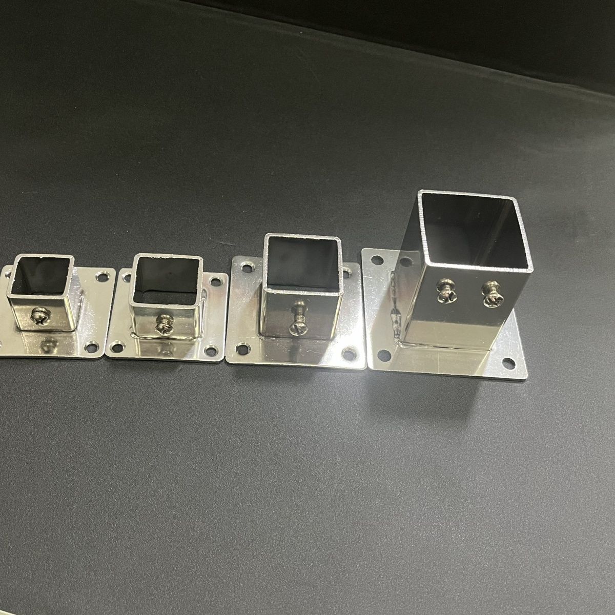 不锈钢方管法兰底座镀锌