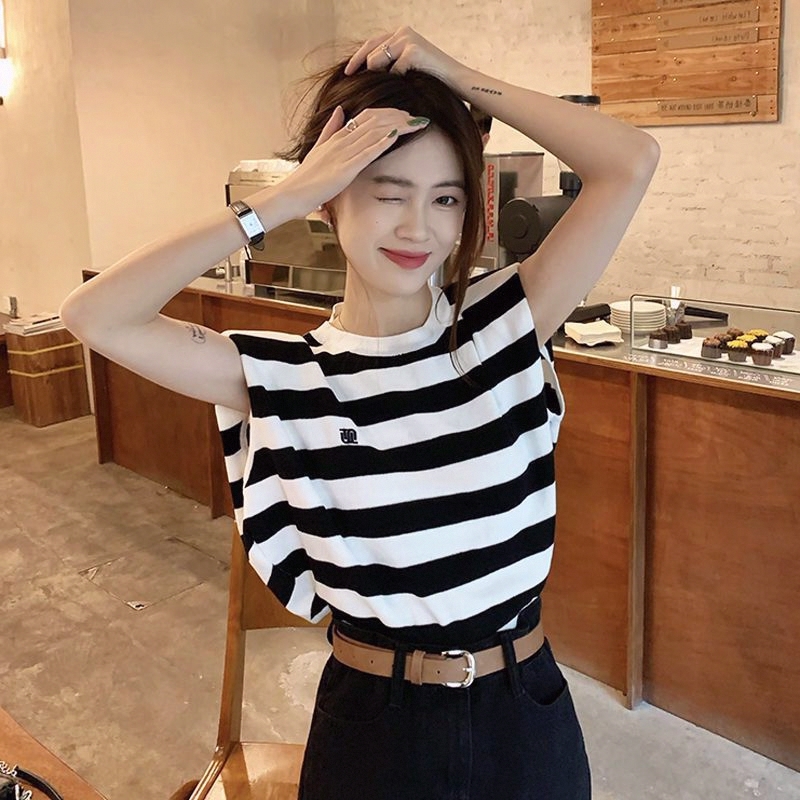黑白条纹背心T恤女夏季韩版2025新款设计感心机小众宽松外穿上衣