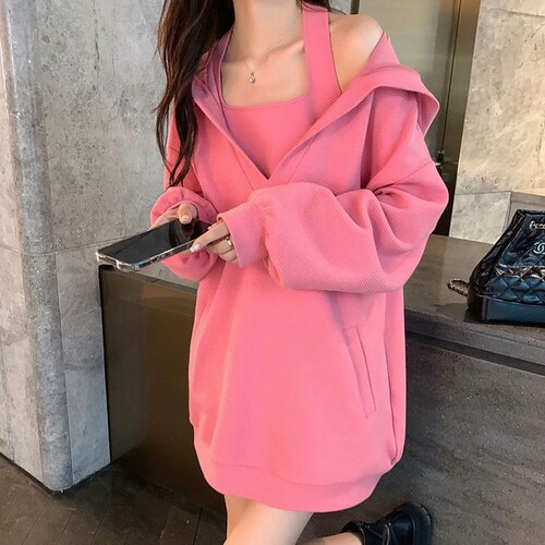 2026连帽卫衣外套两件套女春秋新款减龄气质挂脖吊带上衣洋气百搭