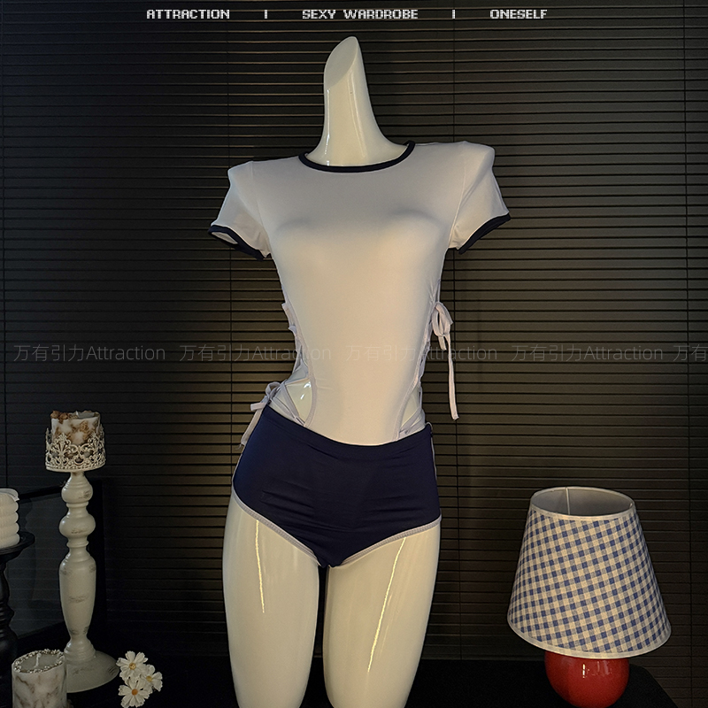 万有引力可爱软妹制服qqny内衣