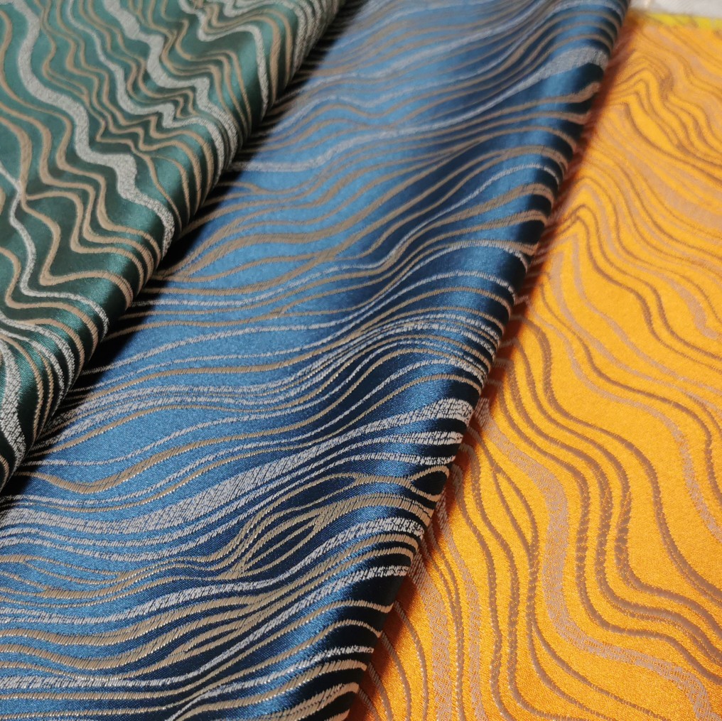 色织高精密金丝线波浪纹现代轻奢美式高档提花遮光窗帘2024年新款