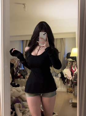 荔桃想睡觉ya |黑色侧收腰纯欲显瘦锁骨性感T恤长袖打底上衣