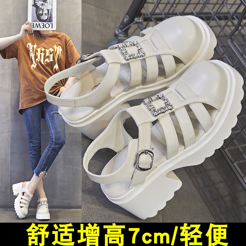 增高7cm凉鞋女2026夏季新款高跟包头带钻猪笼厚底松糕罗马鞋女鞋