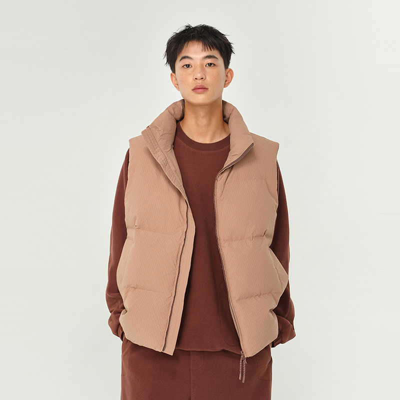 MODE COMMUTER | MC竖纹凹凸泡感梭织肌理微弹速干抗皱羽绒马甲