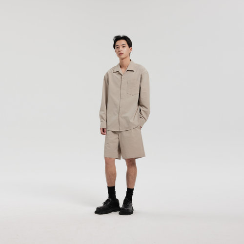 MODE COMMUTER| MC不潮品条纹微皱面料透气直筒型梭织短裤
