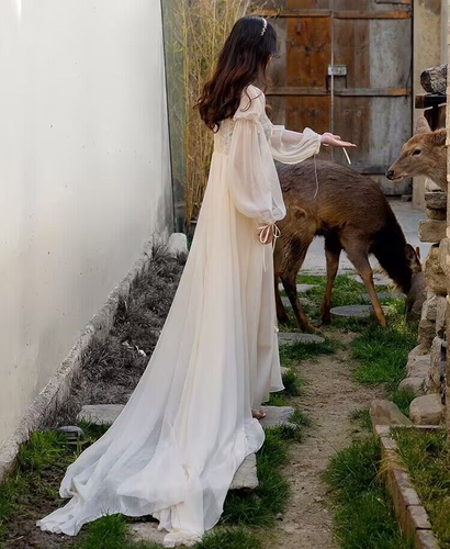 女纱裙拖尾睡袍唯美写真晨袍