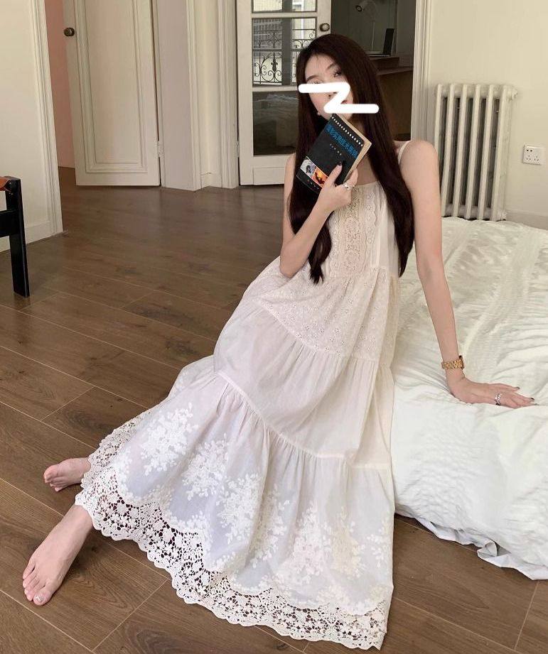 ins吊带长裙波浪蕾丝边钩花刺绣