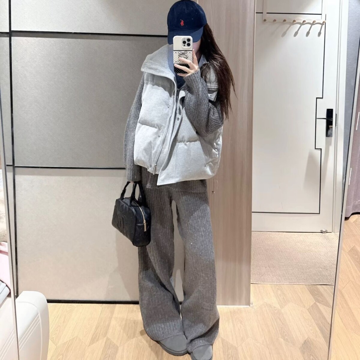 秋冬新款韩系学院风复古加厚保暖棉服马甲女灰色高领针织毛衣套装