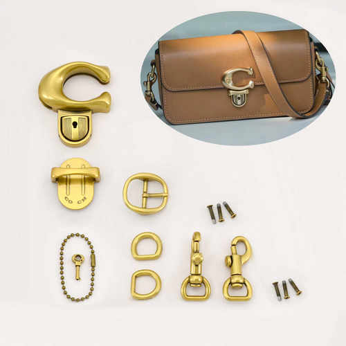 金属包适用蔻驰带螺丝调节锁扣