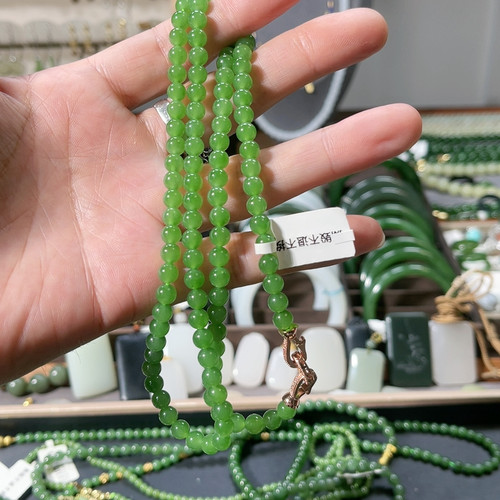 俄碧苹果绿荧光猫高货卡6项链