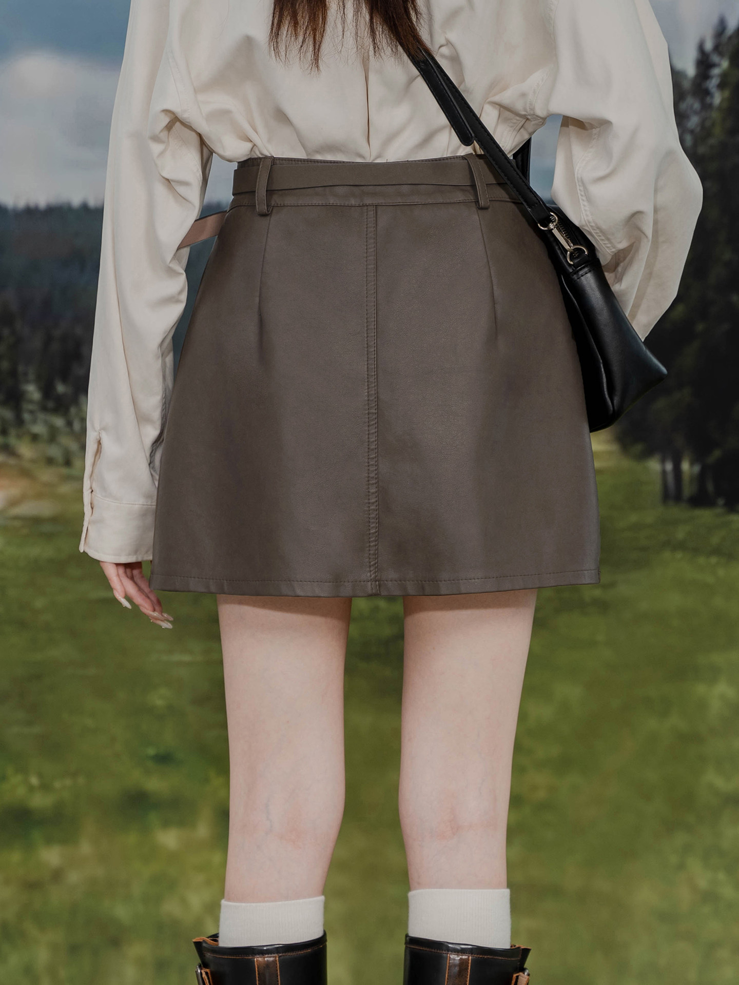 Textured Pu Leather Skirt, High-Waisted A-Line Slimming Pleated Skirt with Anti-Exposure Lining, Retro Style Versatile Short Skirt