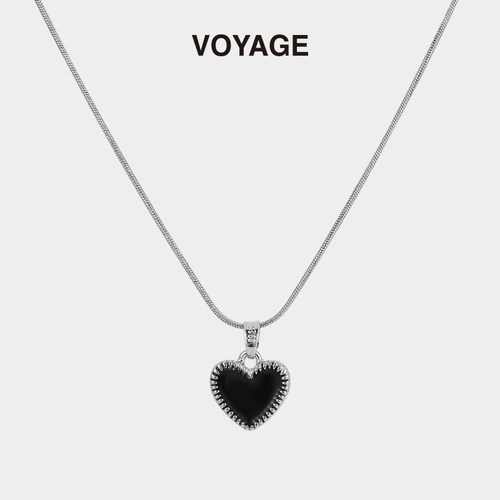 VOYAGE简约黑色爱心吊坠项链