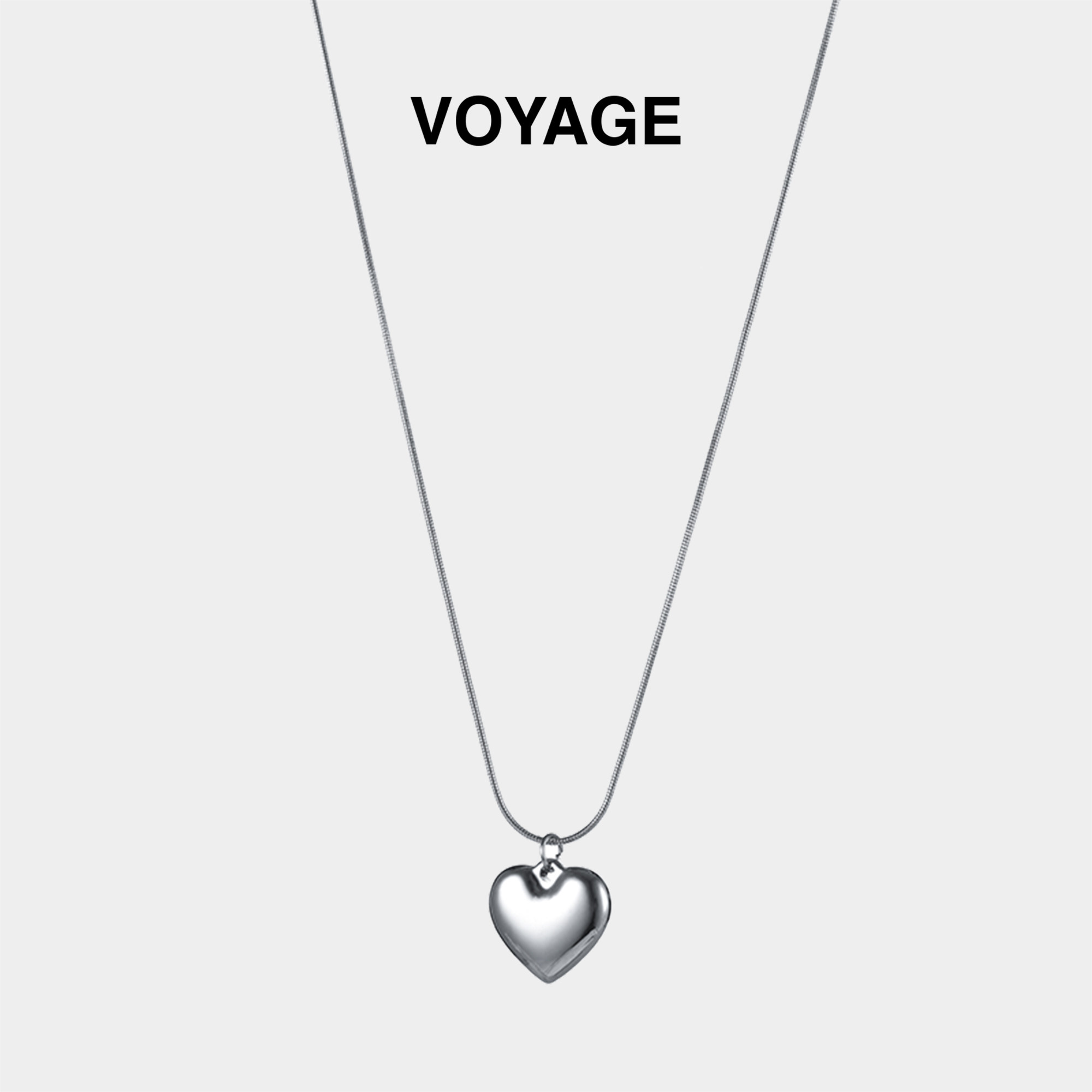 爱心吊坠钛钢项链配饰女甜酷夏日不掉色锁骨毛衣链轻奢小众高级感