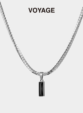 VOYAGE黑色锆石吊坠锁骨蛇骨链男士钛钢项链潮牌百搭男生男款配饰