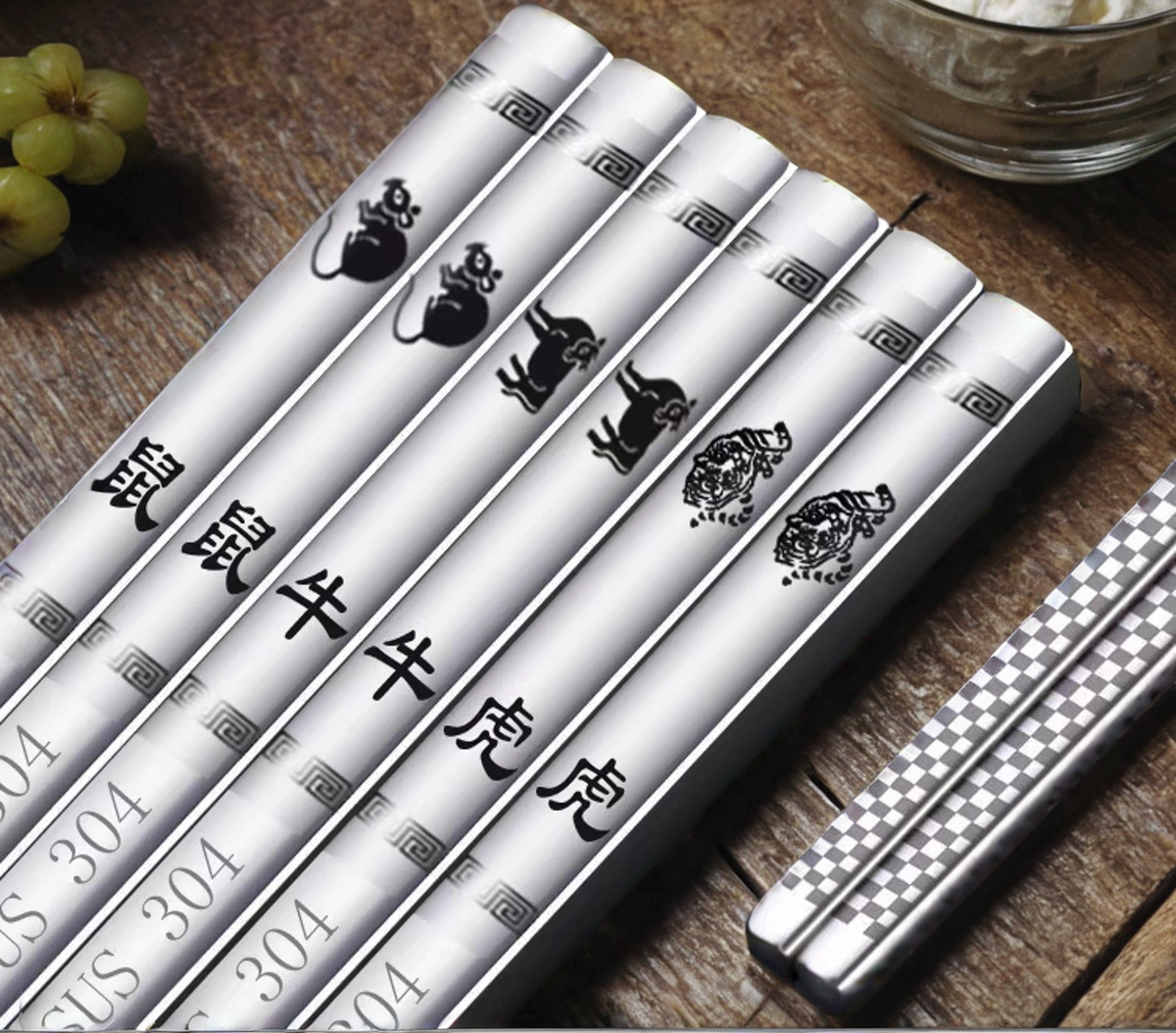 十二生肖防滑金属卡通不锈钢筷子