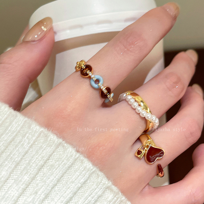 酒红色爱心珍珠戒指女复古小众设计叠戴食指戒轻奢高级感滴釉指环