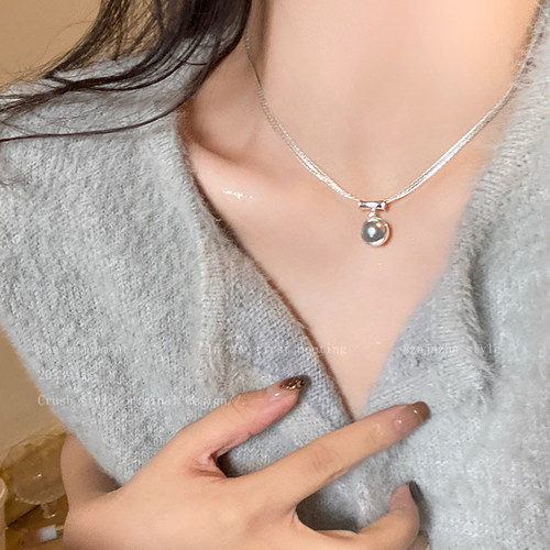 双面色珍珠吊坠项链女生款轻奢小众装饰锁骨链配饰2025新款卫衣链
