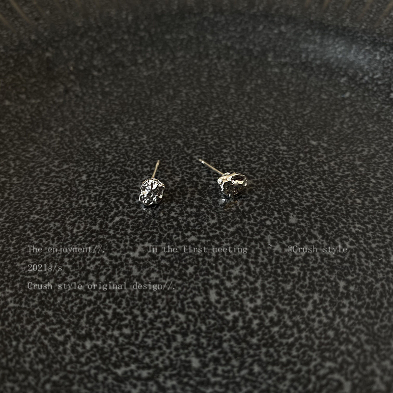 精致小巧s925银针耳钉