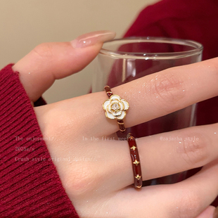 法式温柔~红色山茶花星星戒指女2025新款气质小众设计轻奢食指戒