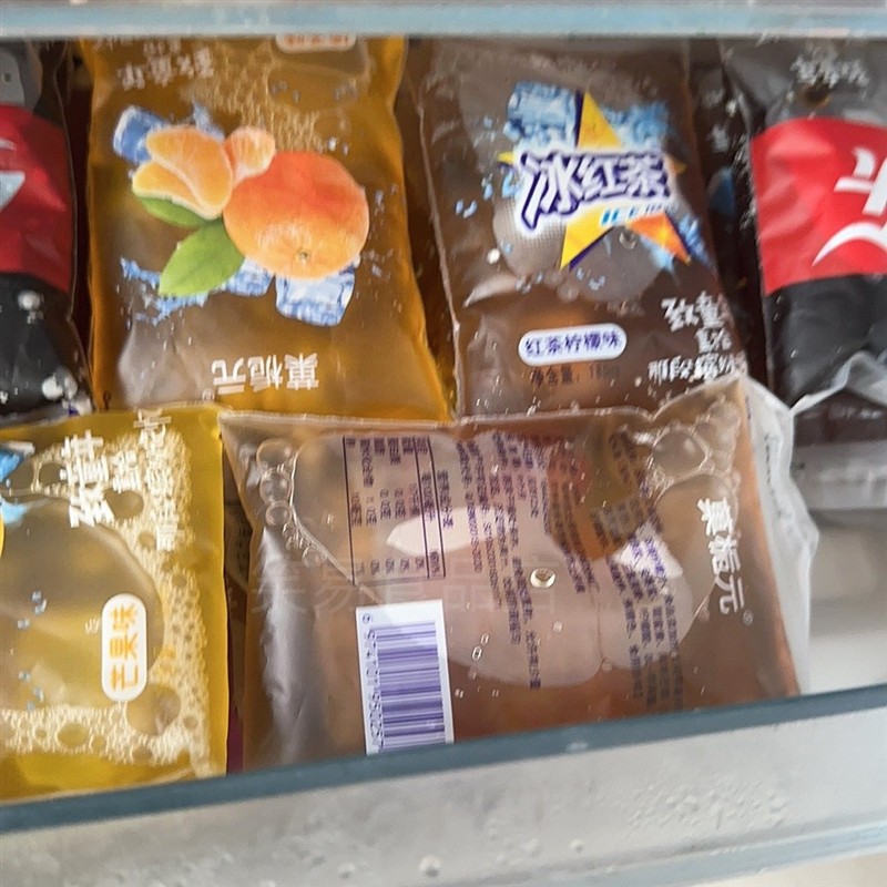 老式果味饮料小冰袋刨冰袋装饮料8090后怀旧零食夏日经典冰水