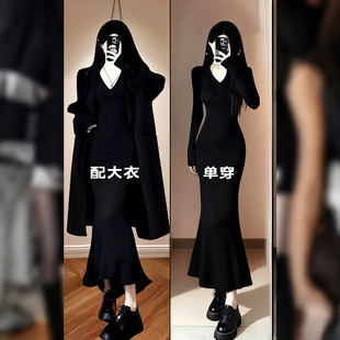 黑色步步生莲鱼尾连衣裙女早秋冬季内搭针织巨好看长款包臀长裙子