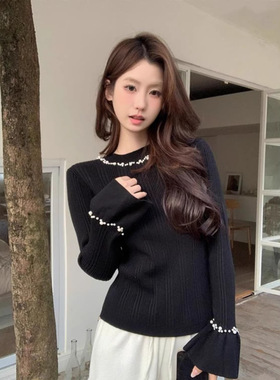 喇叭袖钉珠显瘦上衣女冬季内搭针织打底衫款黑色设计感毛衣洋气