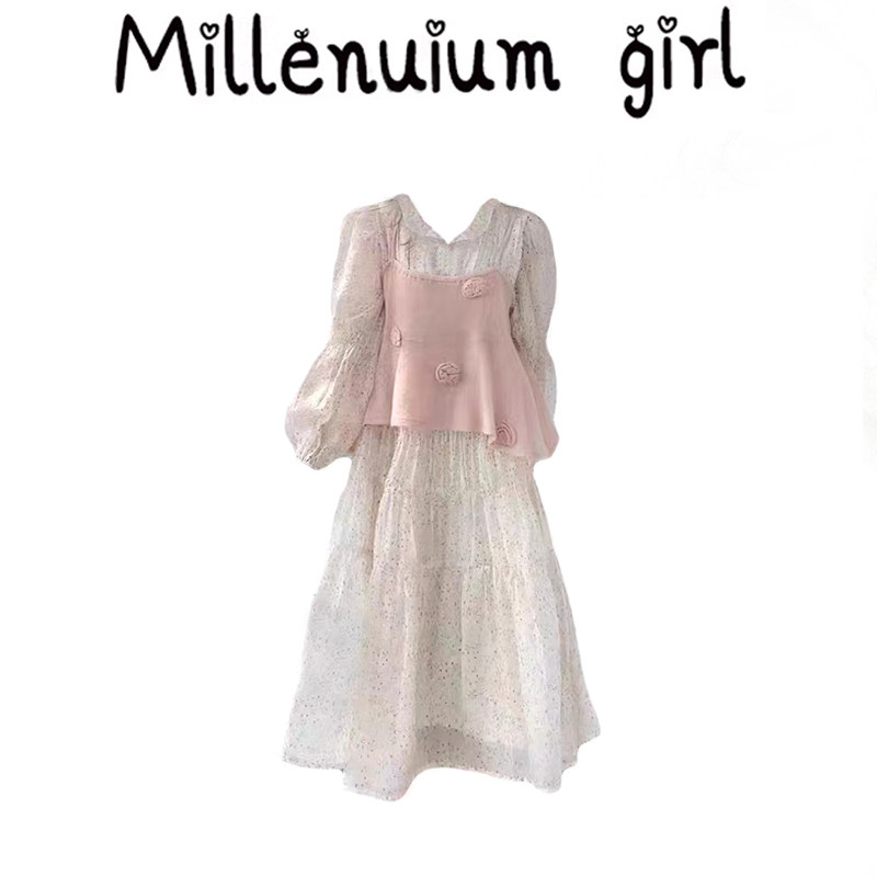 碎花连衣裙女夏两单件套装很仙的荷叶边V领设计感初恋系长袖裙子