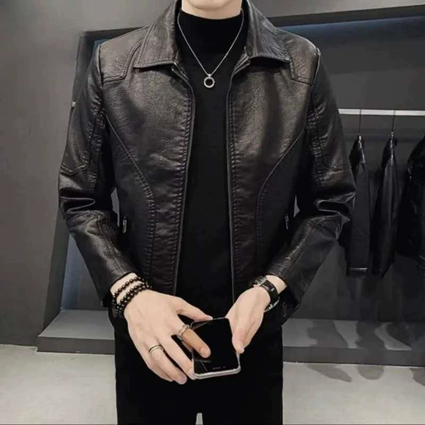 维乾精选男装店2026新款翻领休闲皮夹克男士休闲韩版机车服皮衣潮