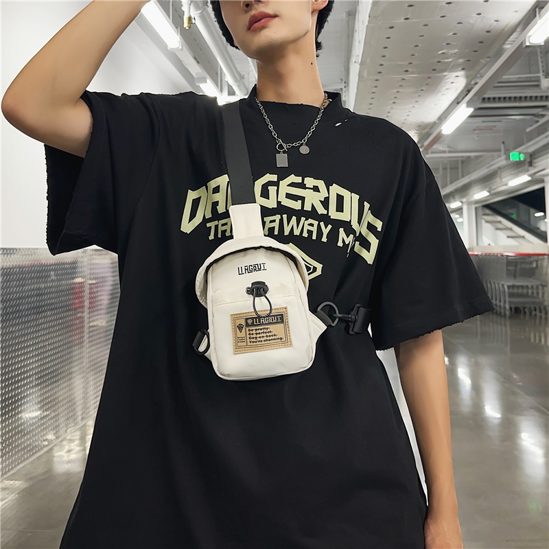 男士潮牌随身迷你小胸包