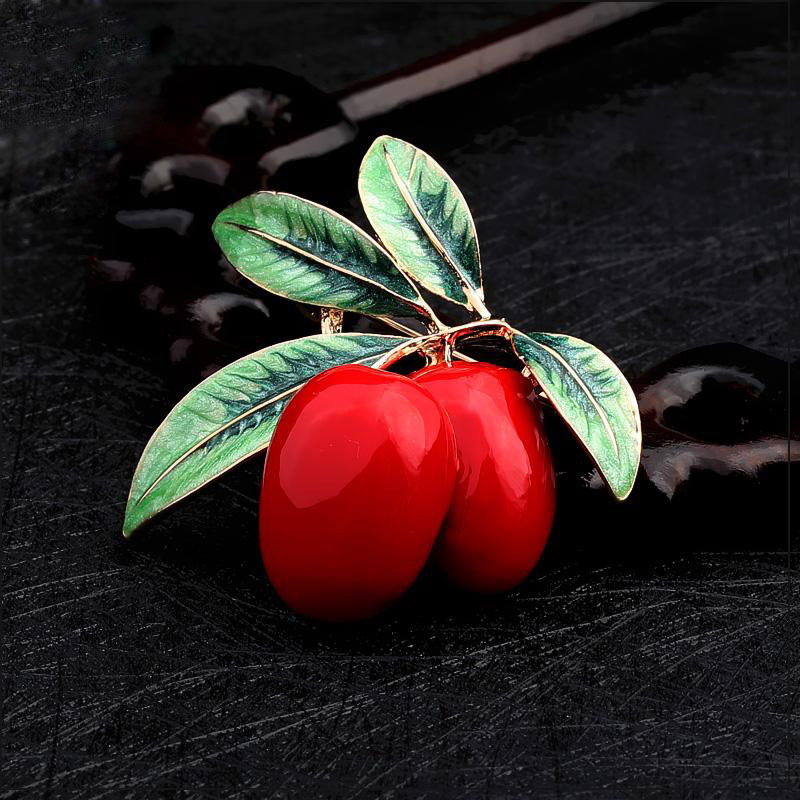 创意复古红樱桃胸针女气质