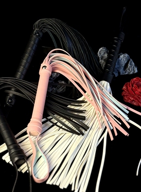 Poison 散鞭皮制鞭SP工具 小圈实践工具新手不疼马卡龙粉黑色鞭子