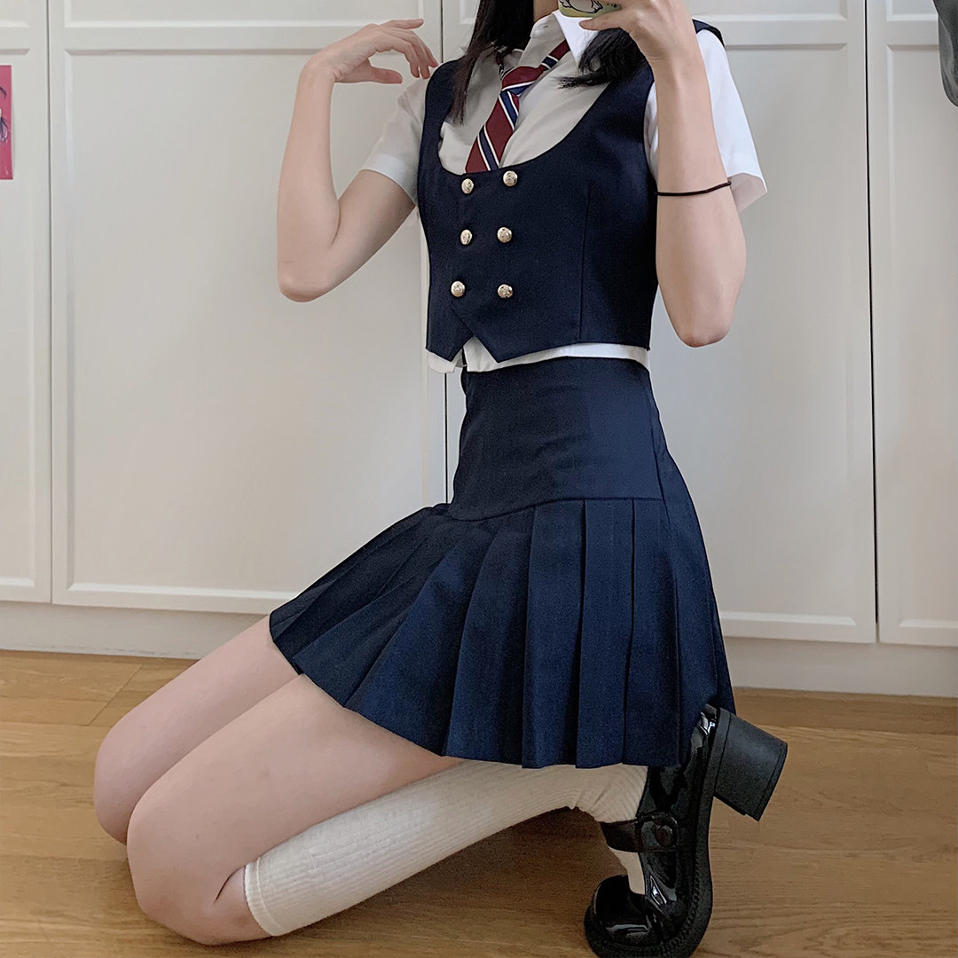 土曜日jk美式辣妹马甲背心学院风白衬衫高腰百褶裙套装制服三件套