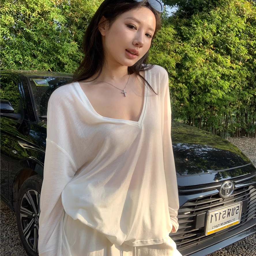 白色微透V领罩衫女夏美式慵懒宽松防晒长袖T恤健身爵士舞薄款上衣