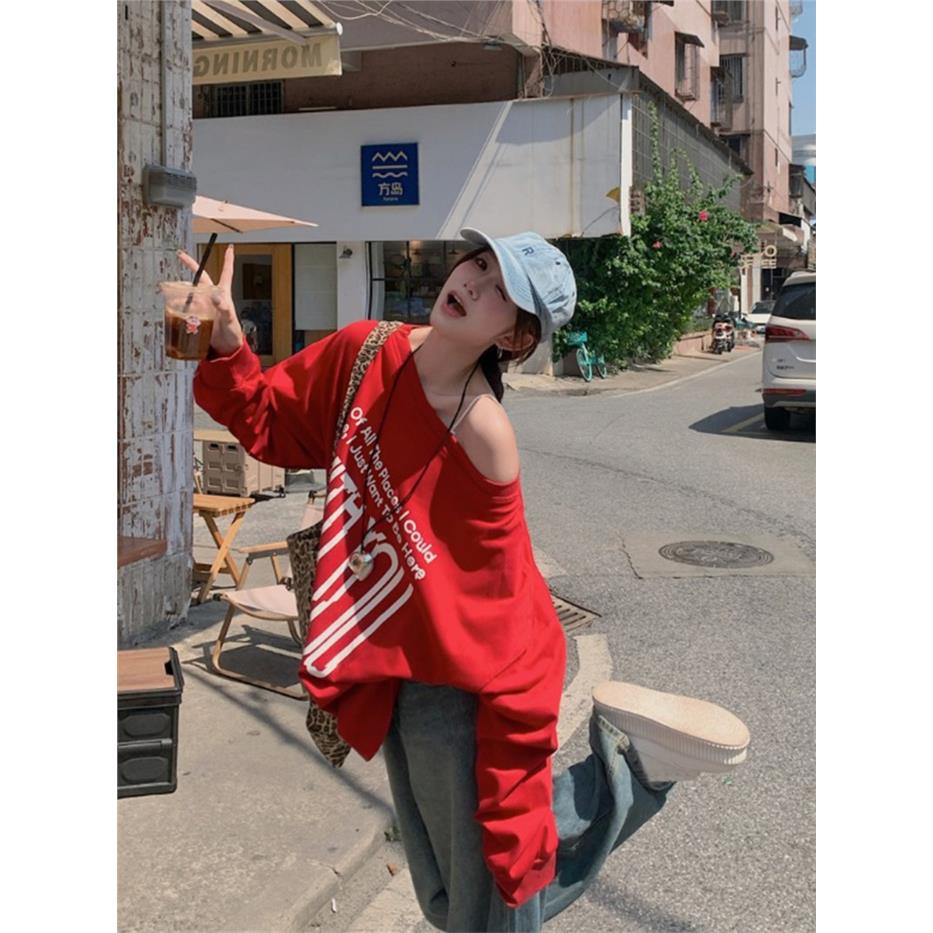 两面穿设计感露肩卫衣女