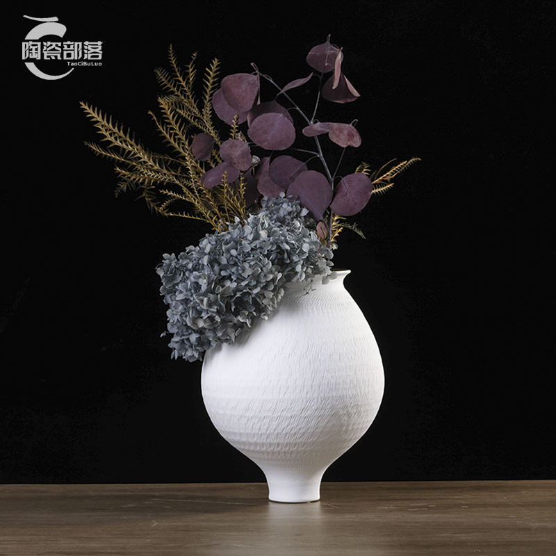 新中式现代简约白色粗陶陶瓷花瓶摆件客厅插花花器酒店样板间陶罐