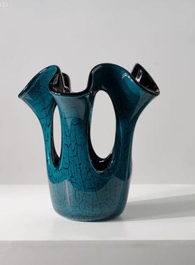 现代轻奢不规则镂空蓝色琉璃花器桌面客厅装饰摆件样板间酒店民宿