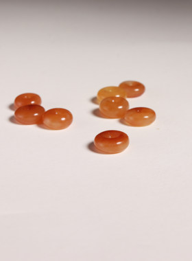 涵玉舍隔片新疆和田玉黄沁籽料