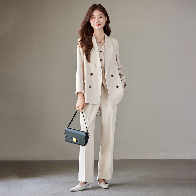 女神范气质杏色西装外套女秋冬通勤职业工作服西服马甲裤子三件套