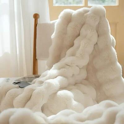 1pc Cozy Faux Rabbit Fleece Blanket Throw for Bedroom, Gue
