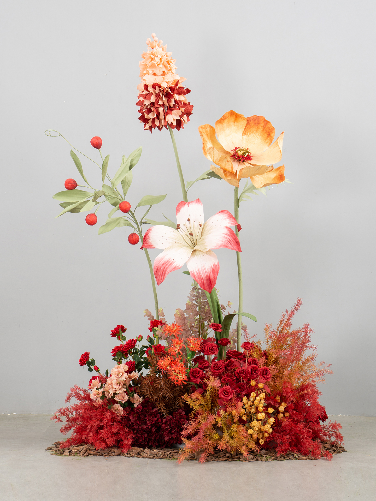 红色橱窗花艺商业美陈摆件巨型纸花朵婚庆活动高端轻奢彷真花场景