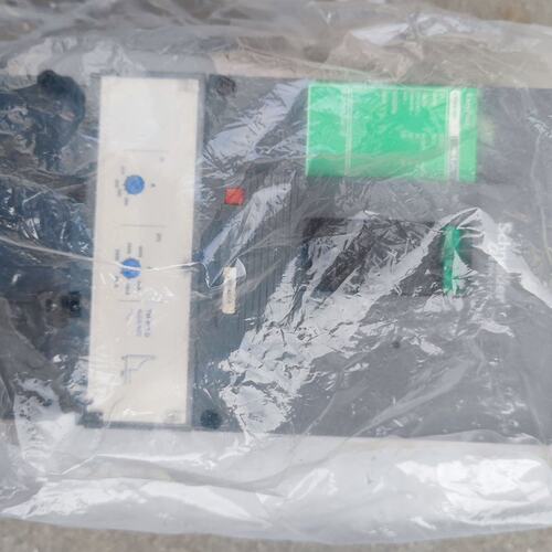 议价塑壳断路器CVS400NCVS400HCVS630N