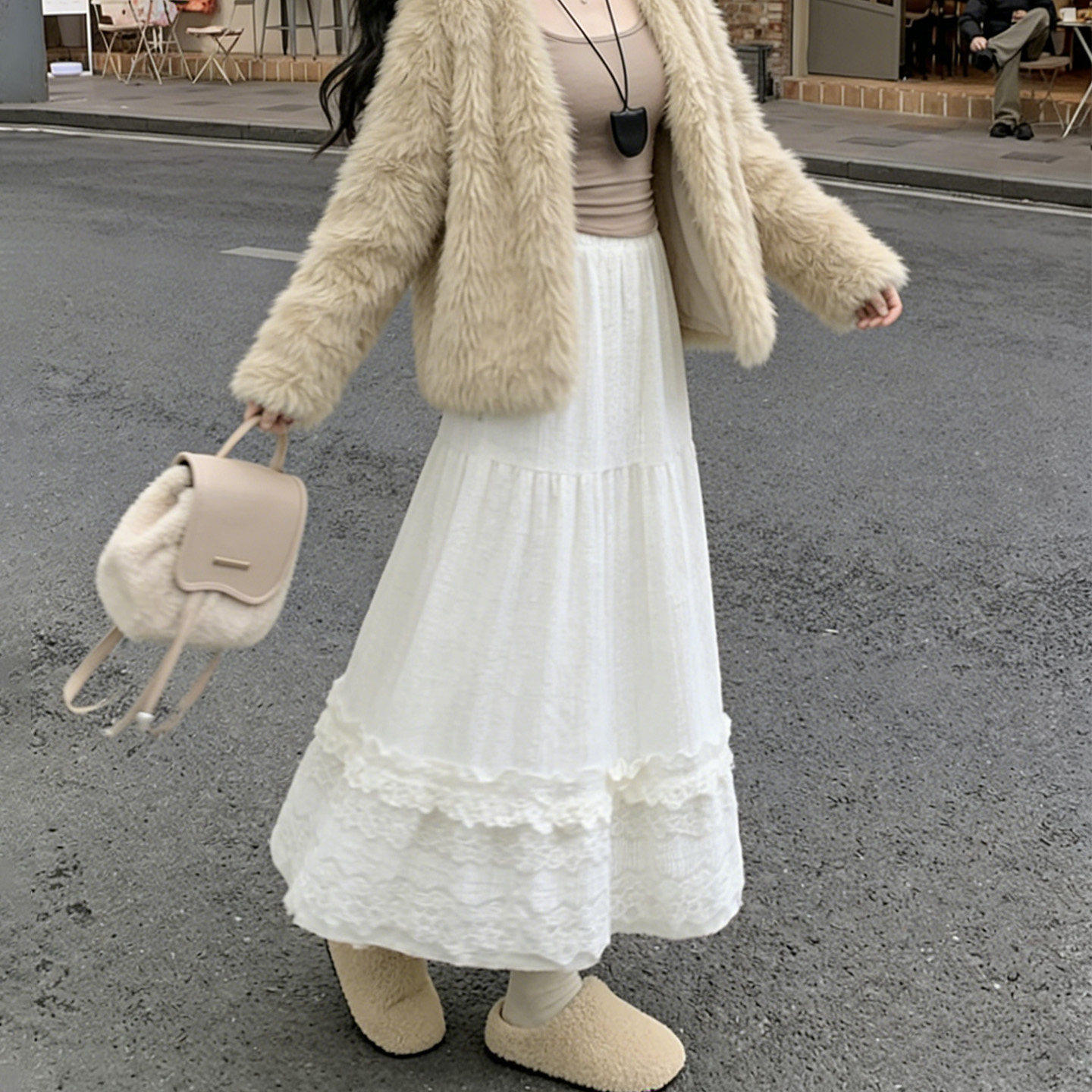白色毛绒半身裙女秋冬季a字蕾丝蛋糕裙长裙大码胖mm遮肚显瘦裙子