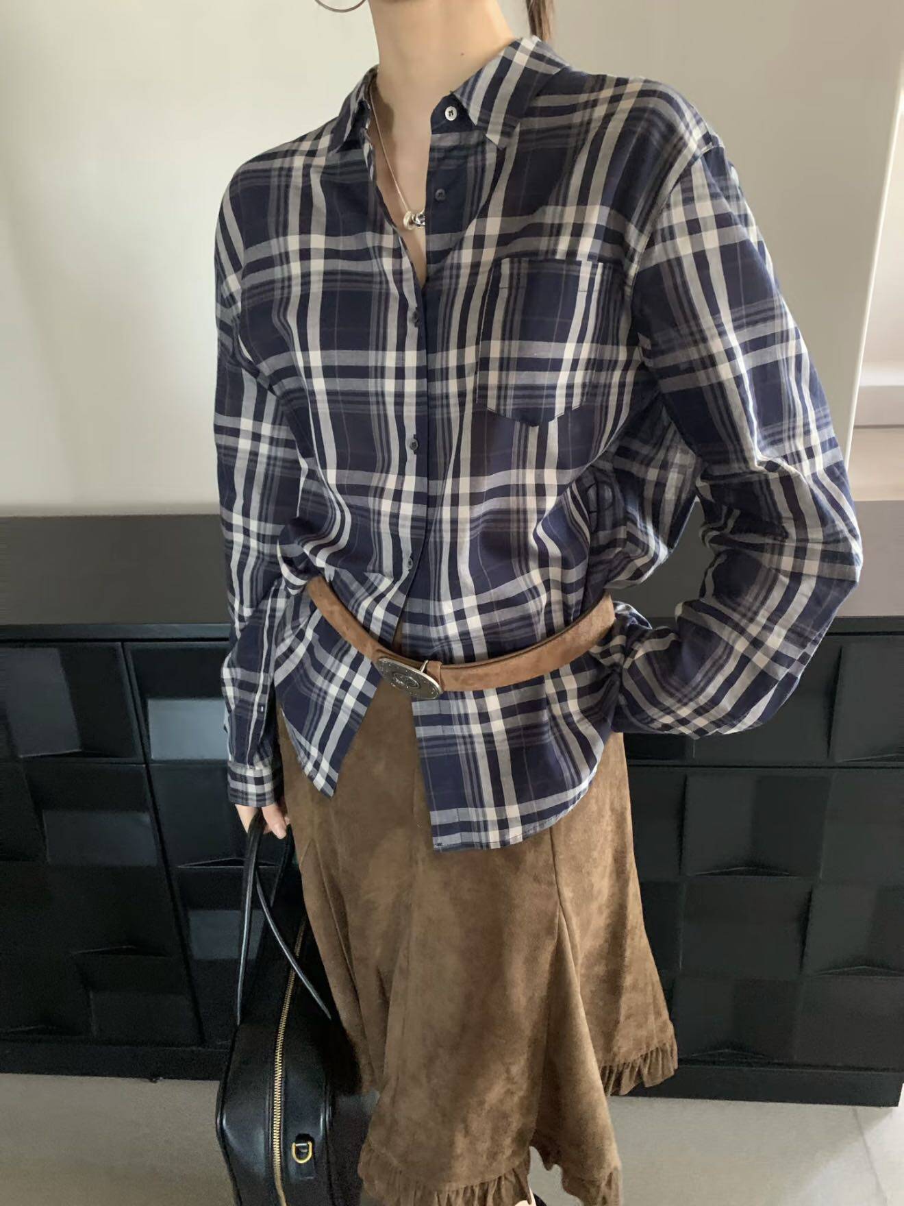 2026新款外贸单复古格子衬衫女长袖宽松翻领时尚百搭上衣kn26009