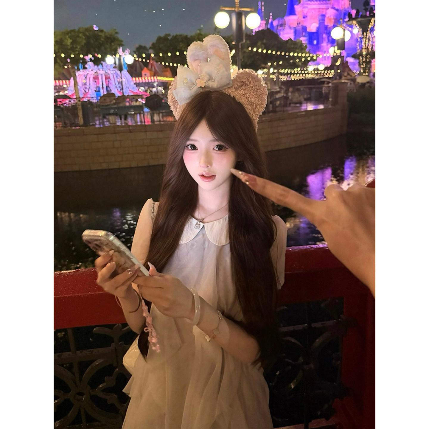 法式甜美娃娃领紫色连衣