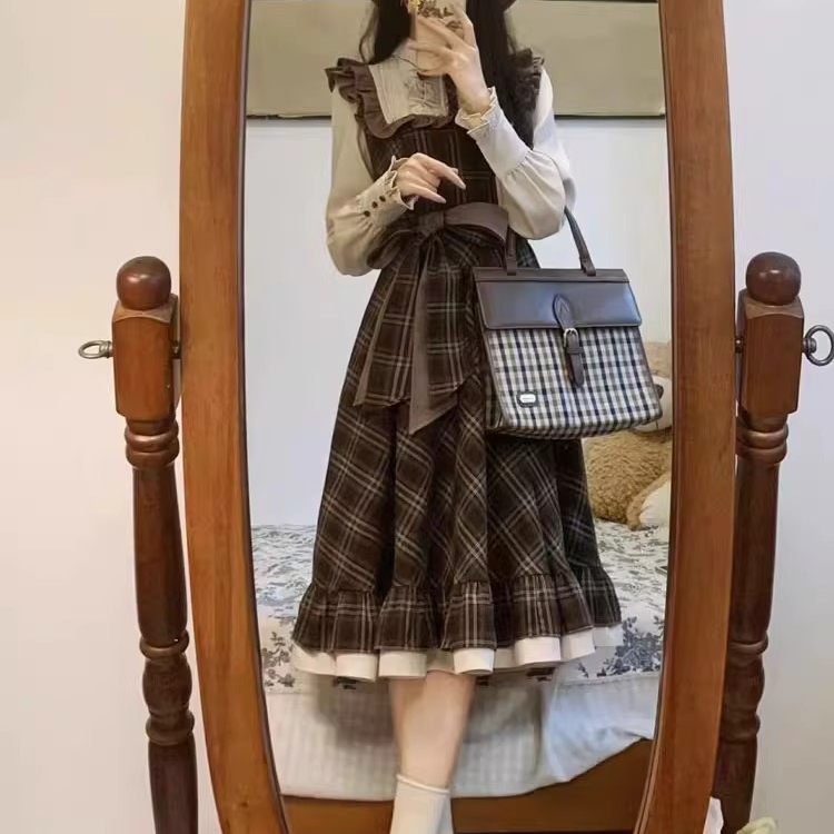 绝美小裙复古学院风格纹p