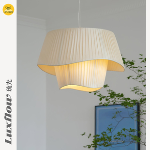 琉光法式中古吊灯奶油风客厅灯螺旋艺术设计感北欧简约卧室主灯