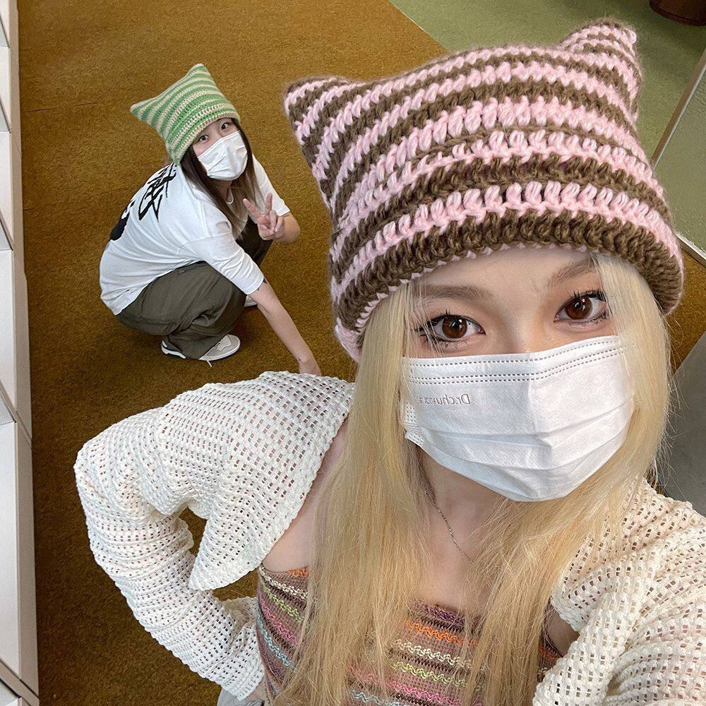 复古小恶魔针织条纹保暖毛线帽女可爱猫咪耳朵套头帽网红造型帽
