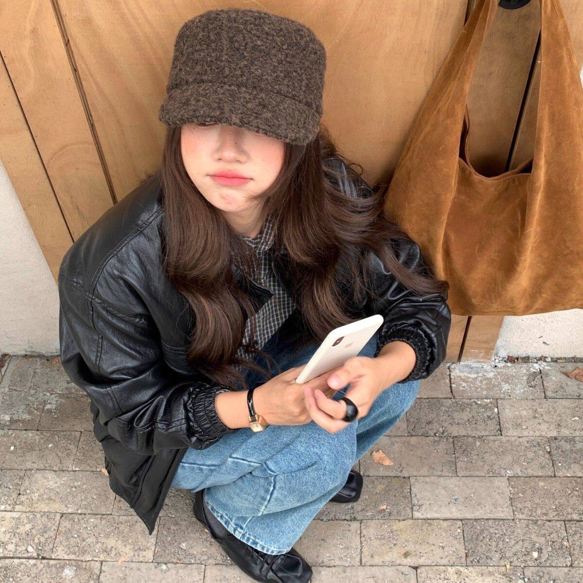 宅女同款显脸小羊毛呢报童帽秋冬平顶复古骑士帽设计师款画家帽潮