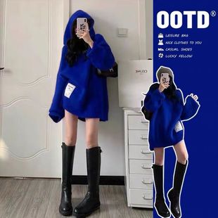 克莱因蓝色毛衣女秋冬季新款连帽设计感小众慵懒风爆款针织衫上衣